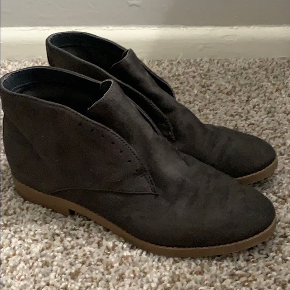 Shoeless booties